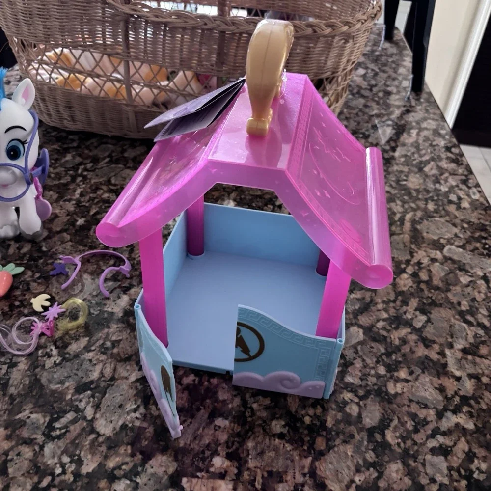 Disney Parks 2024 Pegasus Playset Hercules Toy Horse w/ Stable & Accessories
